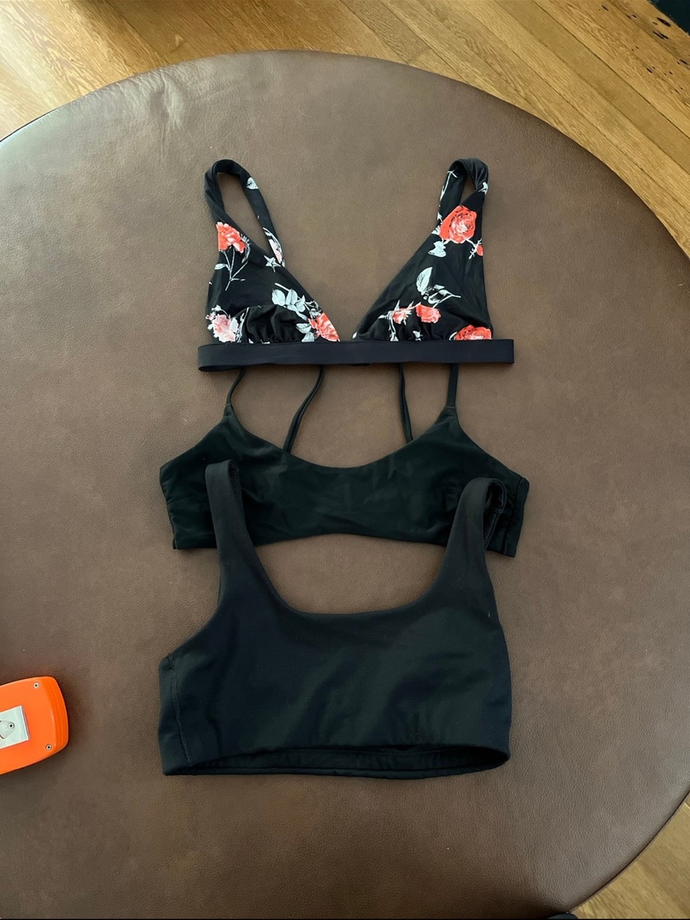 Calzedonia bathing suit top medium